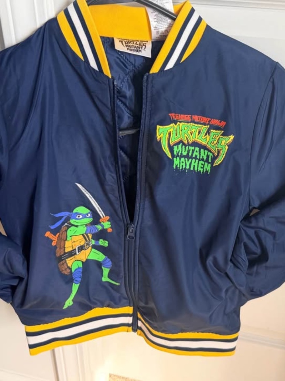 Teenage Mutant Ninja Turtles: Mutant Mayhem Bomber Jacket – Kids Size 8 – Like N